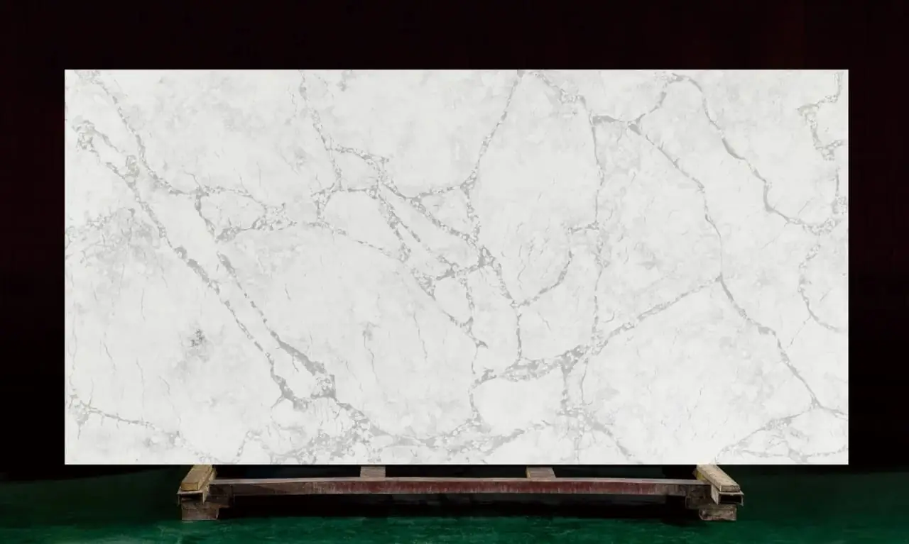 QUARTZ - ALPINE MIST