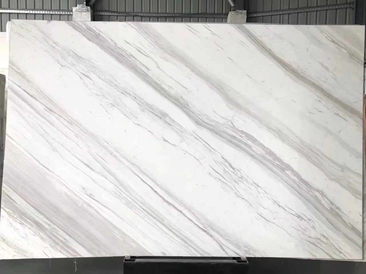 WHITE VOLAKAS MARBLE
